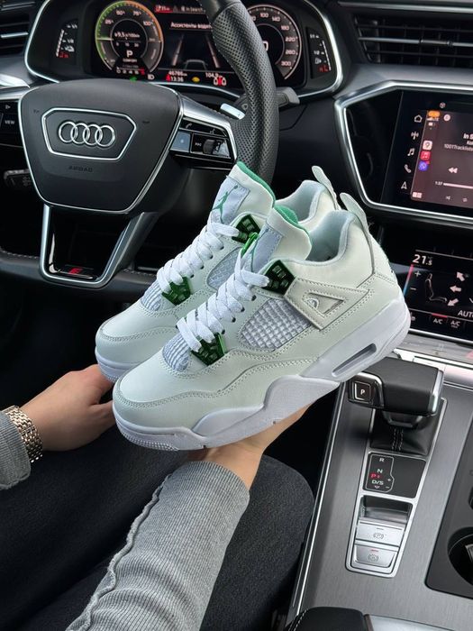 Buty Nike Air Jordan 4