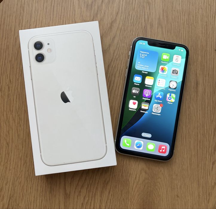 Продам Айфон iPhone 11 64 гб білий