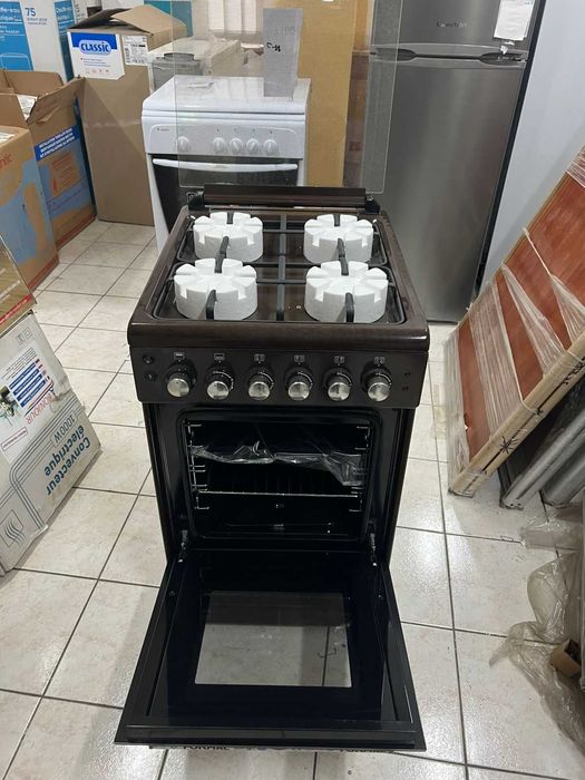 Газова плита Canrey 4комфорки нова коричнева,гриль,конвекція 50см