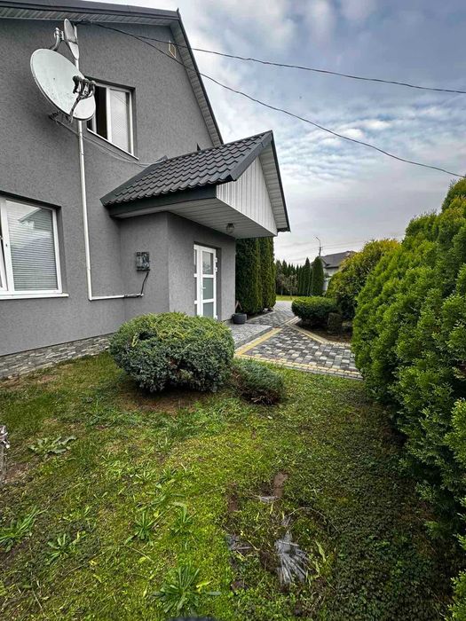 Продається будинок у Тячеві