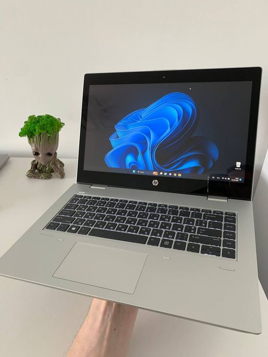 Сенсорний ноутбук - HP Probook 640 G4 i5-8350u / 16GB RAM / SSD 240 + 480 HDD