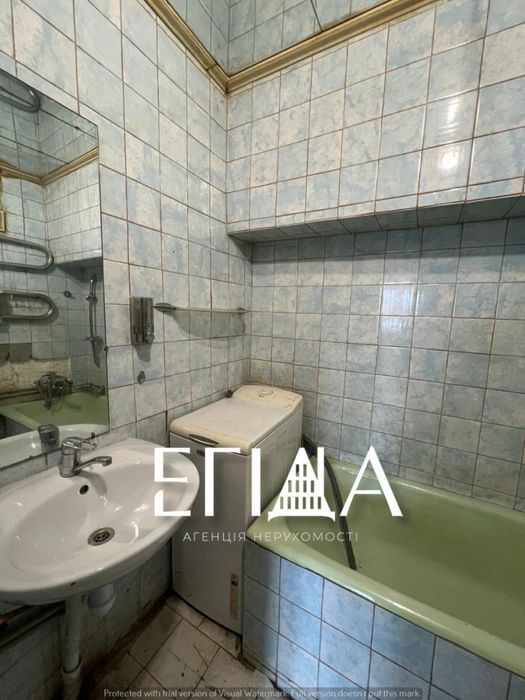 Продаж 2к квартири в центрі міста по вул. Віктора Чміленка