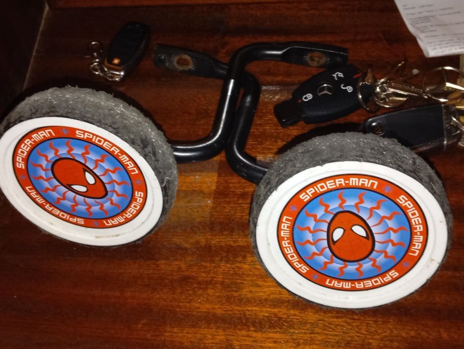 Bicicleta homem aranha