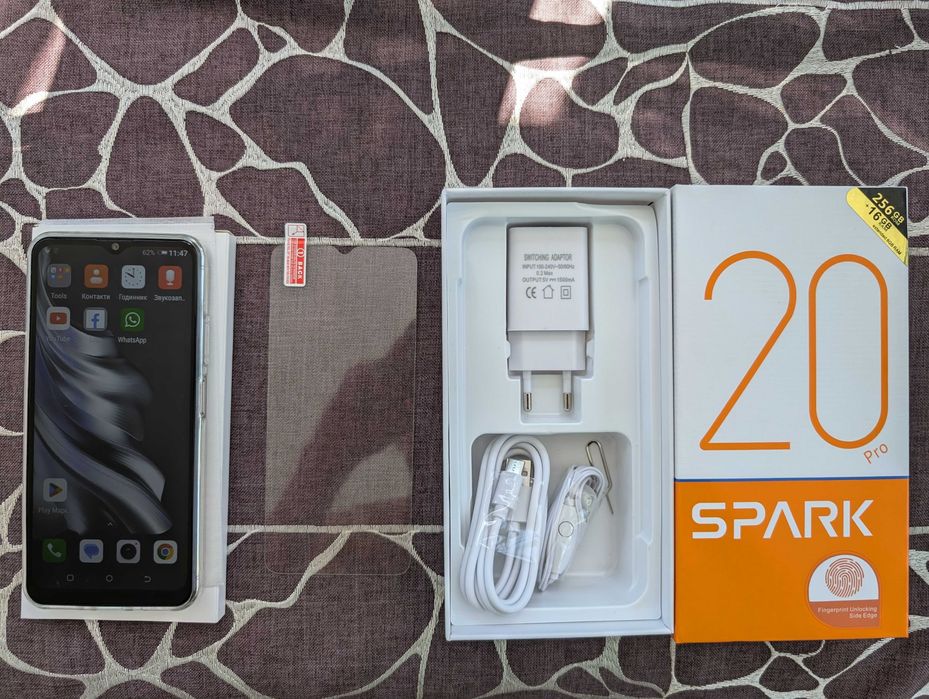 Новий смартфон Spark 20 Pro ( є різні кольори)