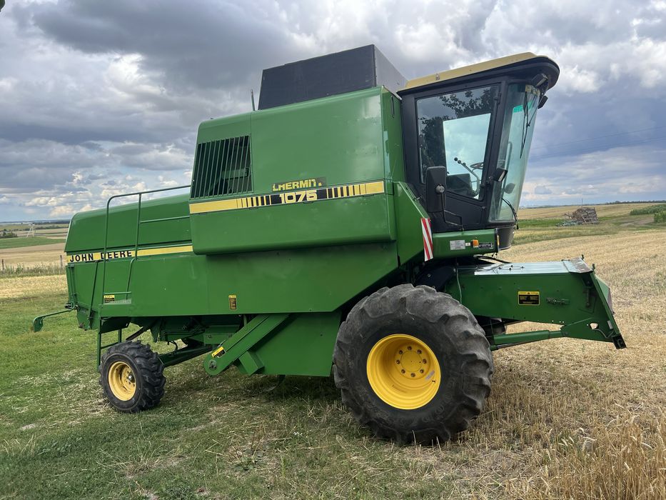 Свіжий комбайн John Deere 1075 в максимальній комплектації