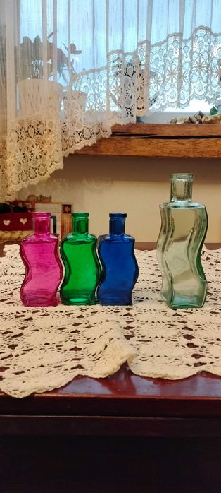 Sprzedam kolekcję butelek vintage