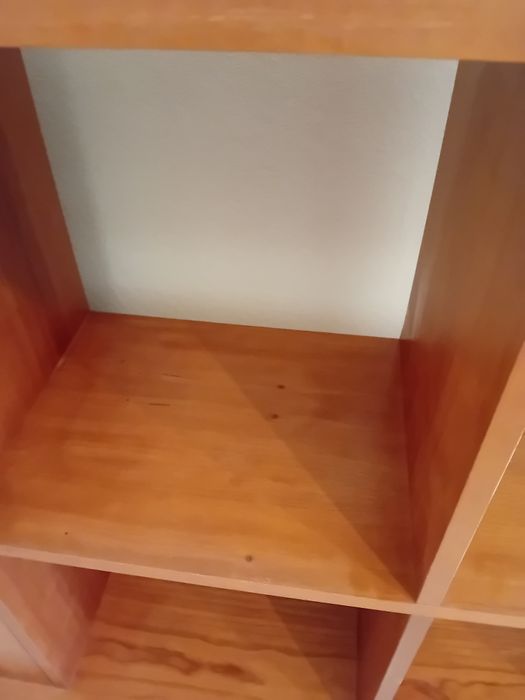 Móvel com módulos de gavetas, versátil