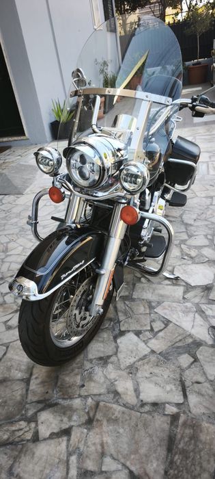 Harley davidson road king 1690cc