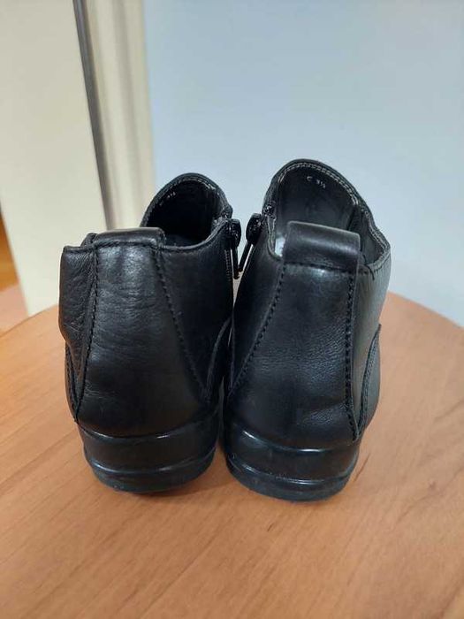 Skórzane półbuty Dunnes rozm. 36,5 wkładka 23 cm
