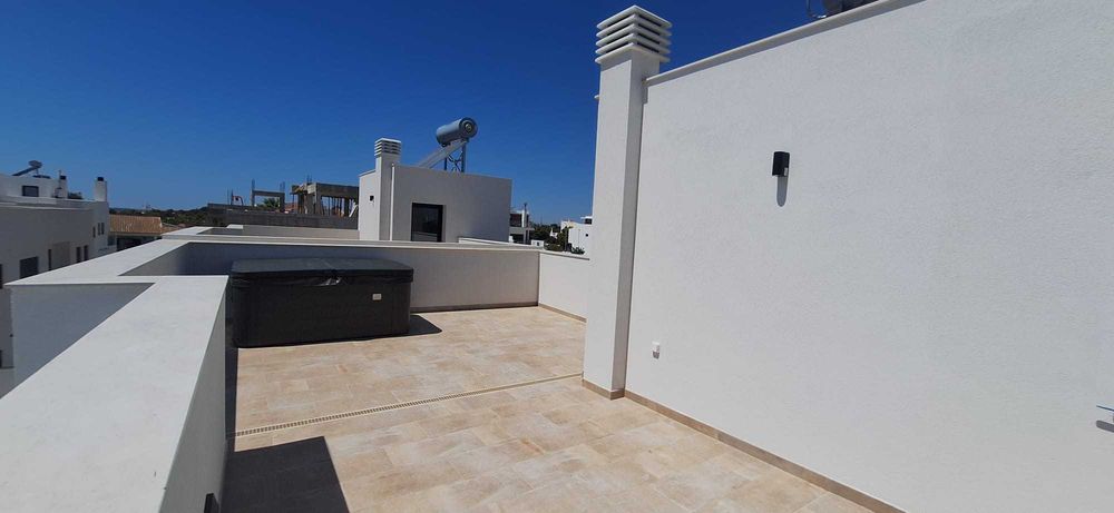 VENDO MORADIA UNIFAMILIAR V3  -  MONCARAPACHO FUSETA  -  LIGUE 926940546 E MARQUE A SUA VISITA