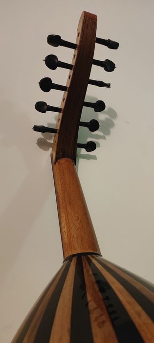 Oud Alaúde turco NOVO