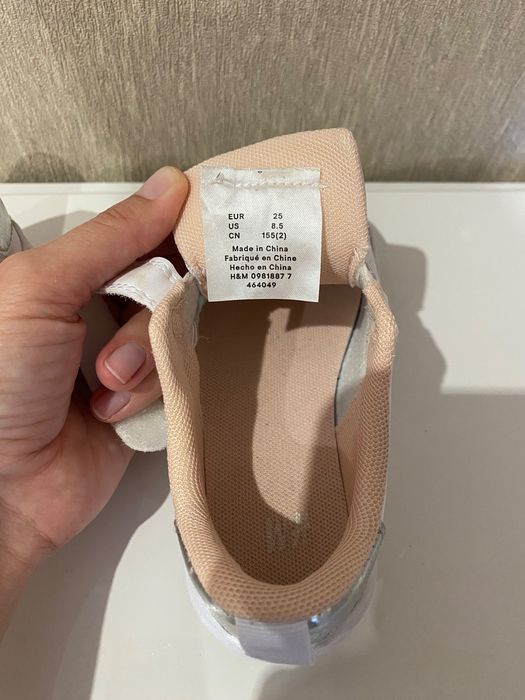 Кроссовки H&M для девочки