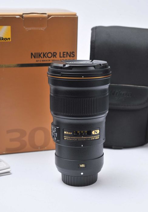 Nikon AFS 300mm f4 PF ED (seminova)