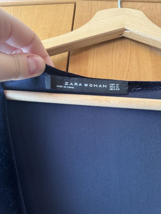 Продам велюрову сукню Zara, розмір М