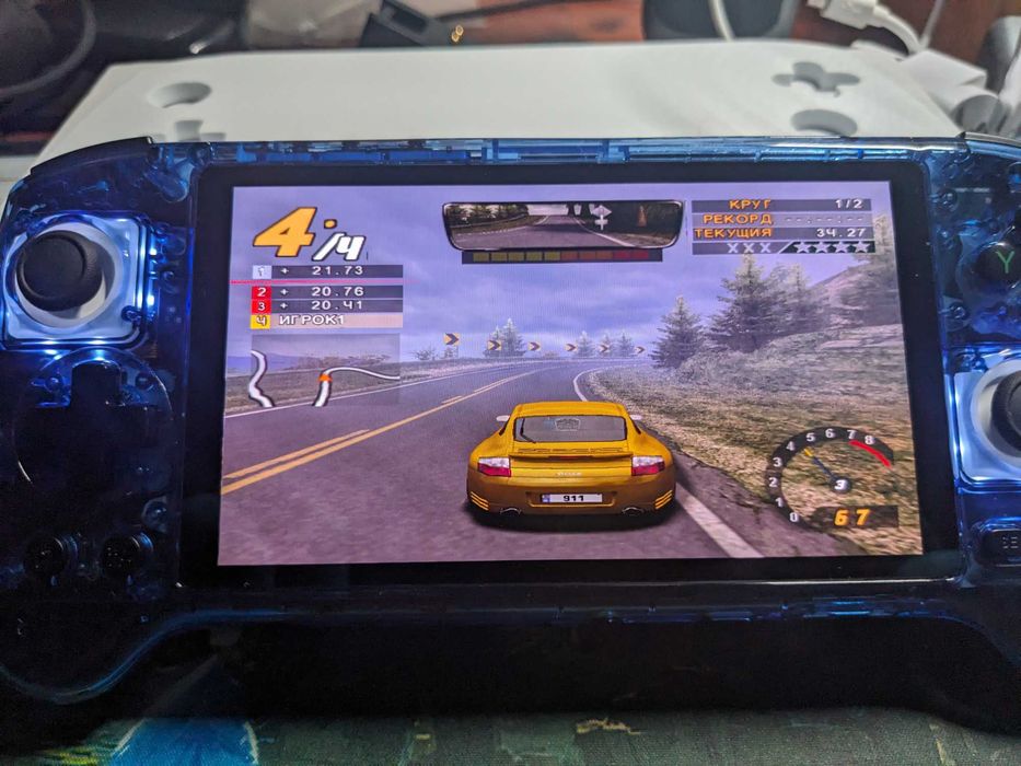 Anbernic RG556 портативна ігрова консоль приставка android