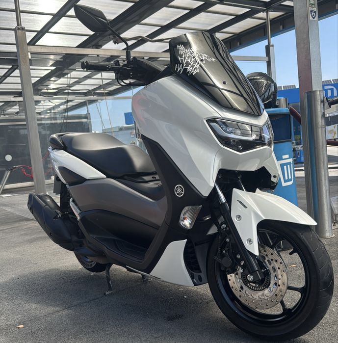 Vendo ou troco moto N-max 125