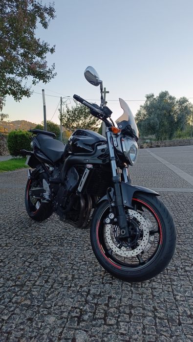 Yamaha FZ6 N - S2