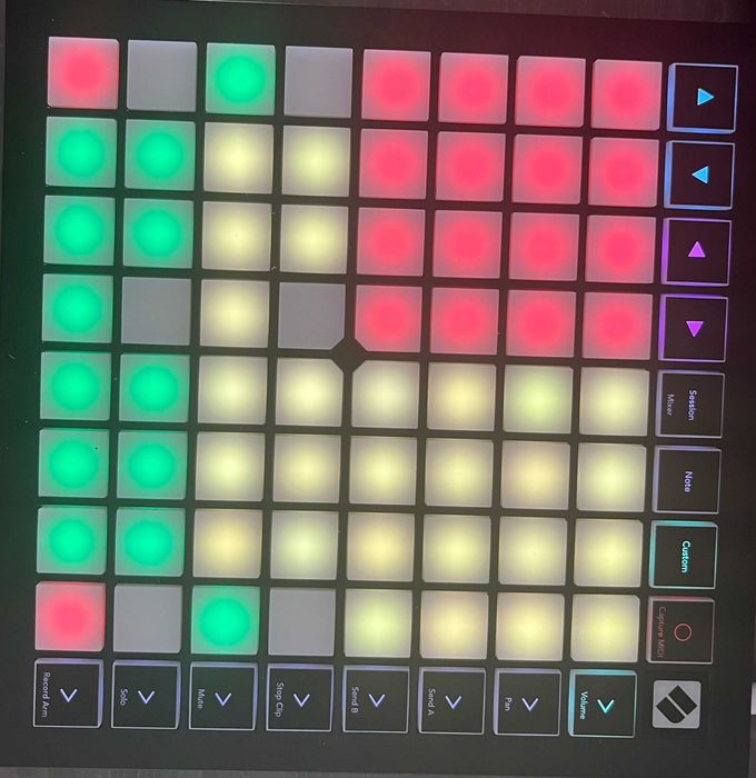 Novation Launchpad X - Controlador de Midi para Ableton Live e DAW