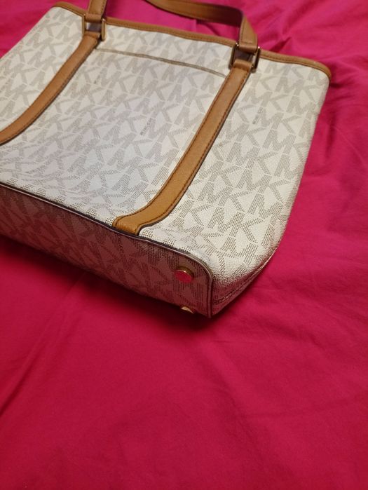 Torebka Michael Kors wanilia monogram 35x26x10