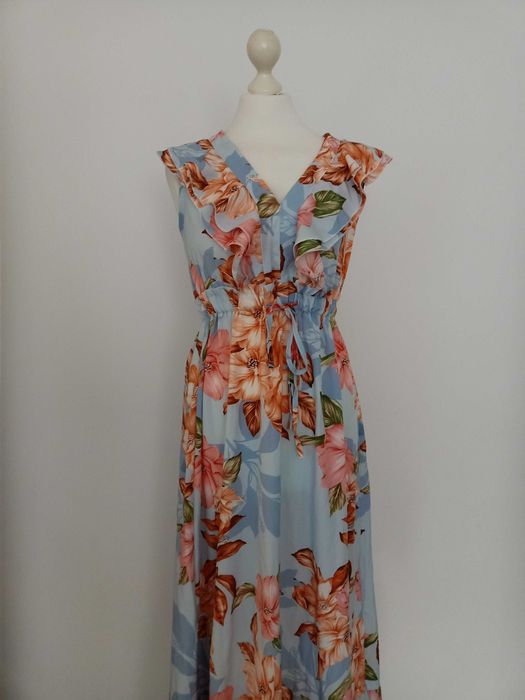 Długa sukienka maxi na lato S M zwiewna falbany