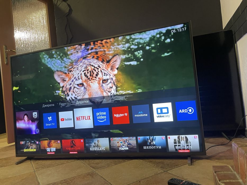 Телевізор Philps 65 Smart tv 4 K Ambilight