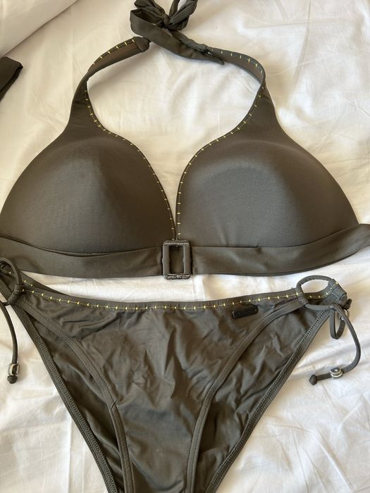 Biquini conjunto da Triumph