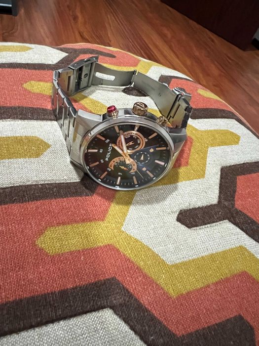 Relógio Homem original POLICE AVONDALE Prateado e Dourado