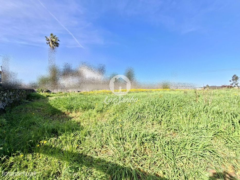 Terreno para construção com 1.260 m2 em Gondifelos — Gondifelos, Cavalões E Outiz, Braga
