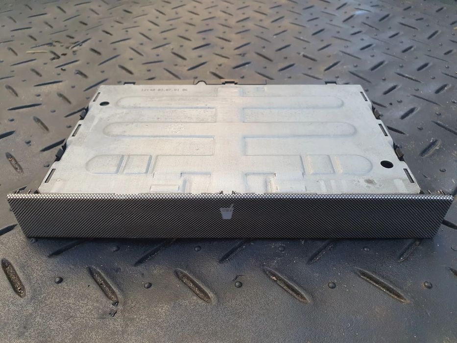 Vw Golf IV Bora uchwyt na napoje kubek kubki cupholder oryginał 1J0858601