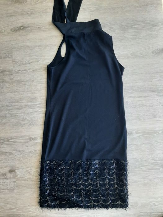 Vestido preto com lantejoulas Calzedonia S