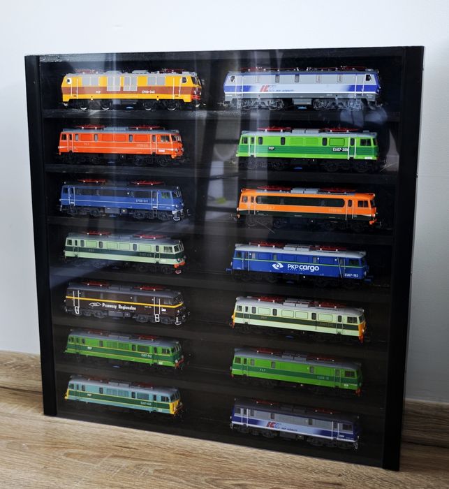 Gablota witryna na modele kolejowe H0 TT N