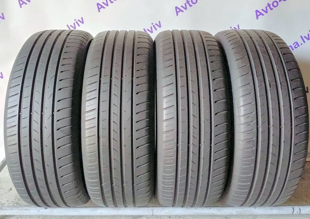 Шини літні R16 215/55 Vredestein Ultrac