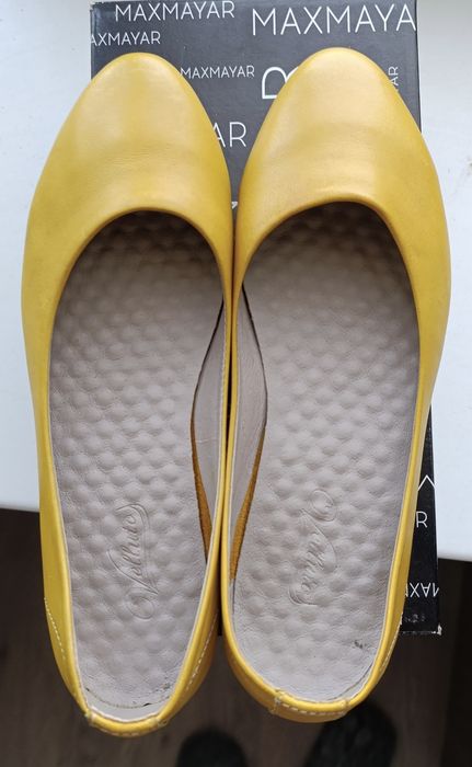 Жіночі шкіряні туфлі (балетки)