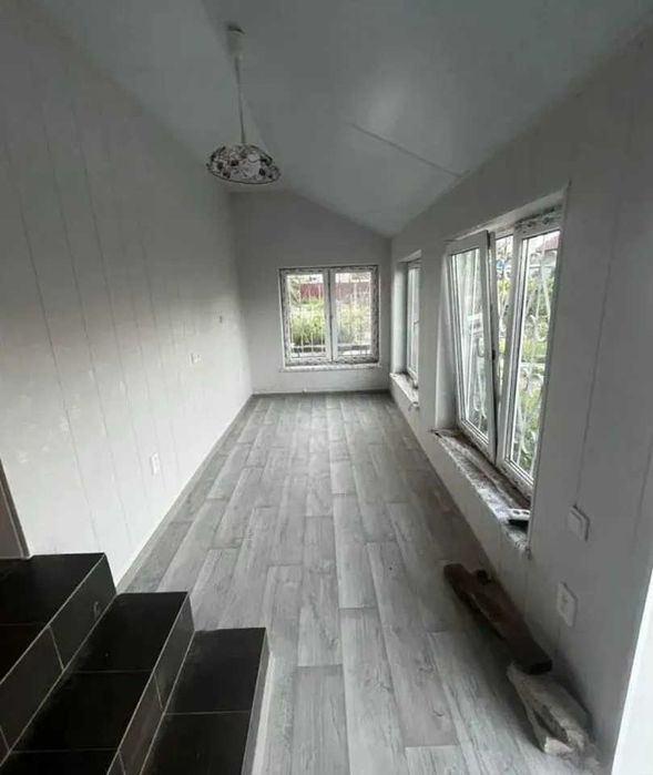 Встановлення парканів забору утеплення  будівельні роботи Євідновлення