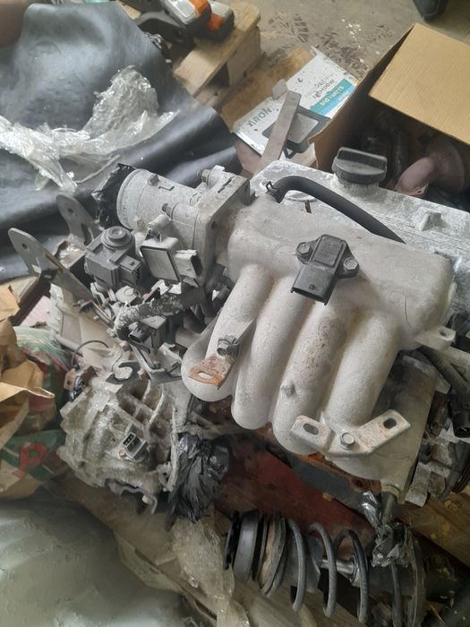 Caixa e motor hyunday getz 2002 a gasolina 1.1