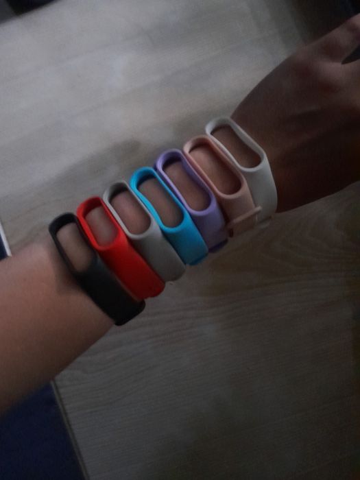 Ремінці на фітнес браслет, годиник