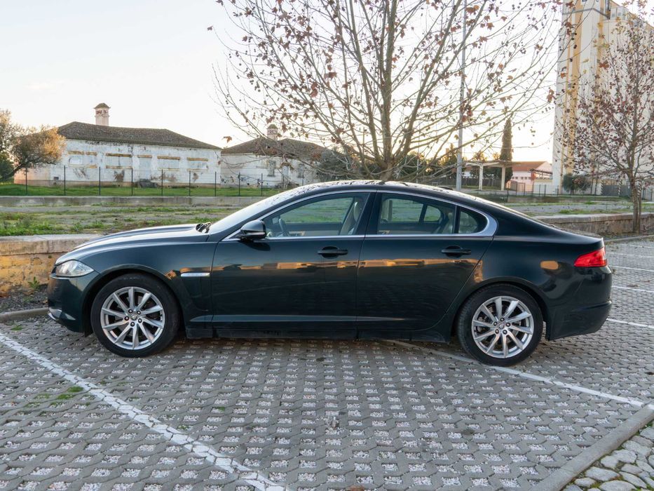 JAGUAR XF 2011 2.2