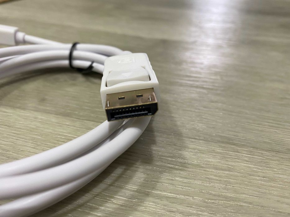 Кабель Mini DisplayPort-DisplayPort 1.8 метри