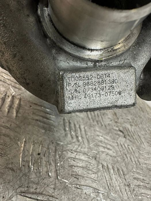 Turbo Mitsubishi TD025S206T4 9HX 1.6D 90cv 9682881380 PSA Peugeot