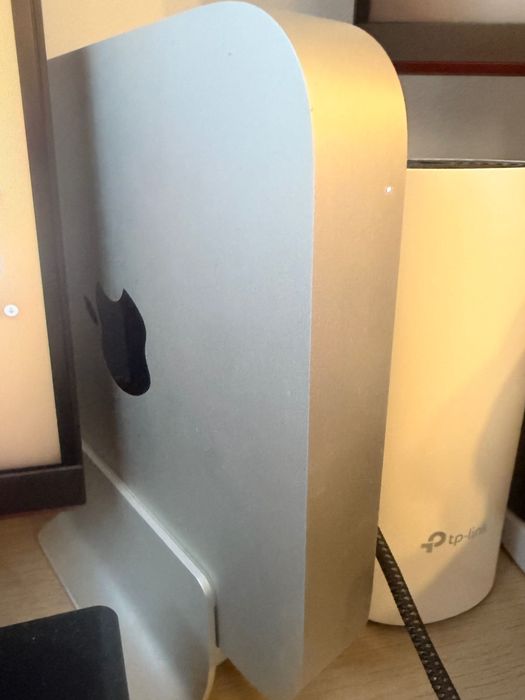 Mac Mini M2 + Magic Keyboard + Magic Mouse