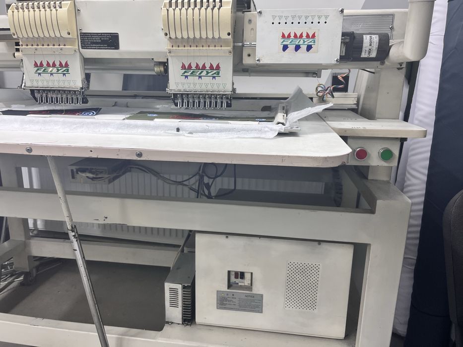 Вишивальна машина промислова