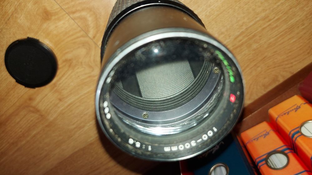 Objetiva  100-300mm Tokina 55 1:5.6