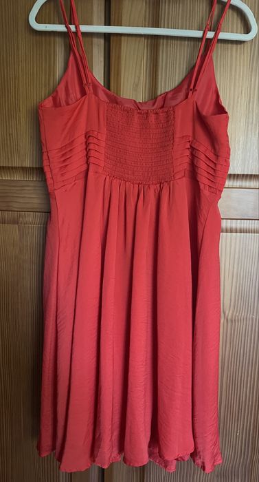 Vestido H&M vermelho – Tamanho 44