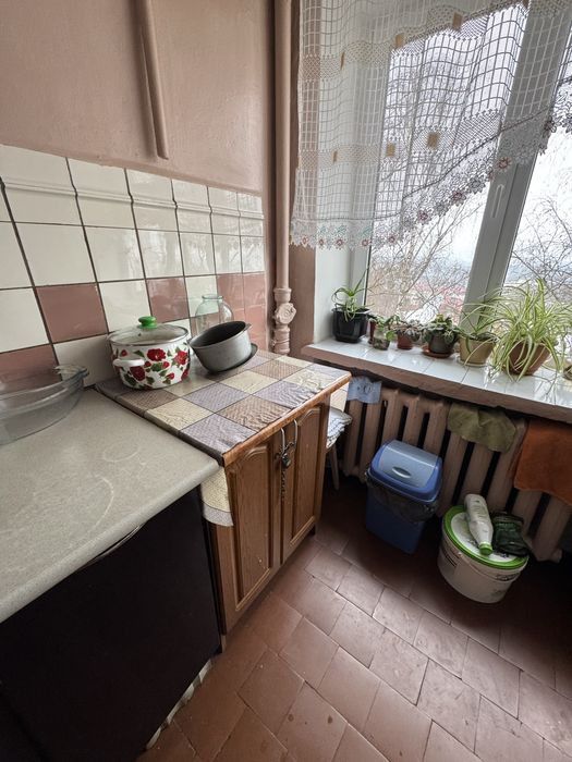 Продаж квартири в спальному районі