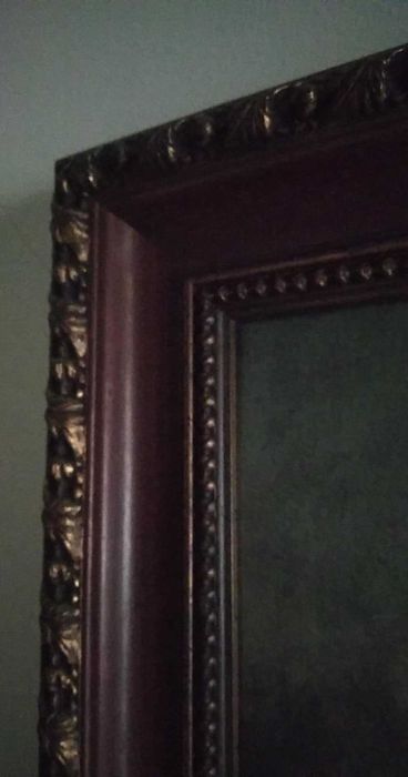 Quadro com moldura de madeira
