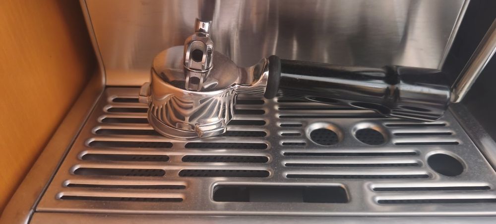 Maquina de café Sage Modelo Ses 875