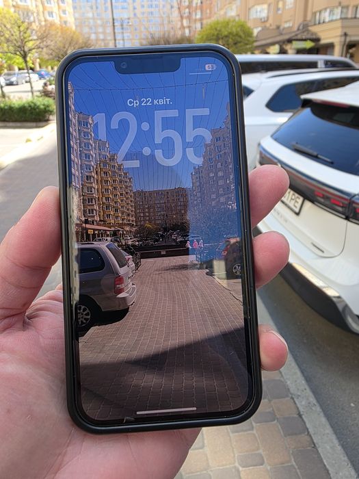 iPhone 13 128gb в гарному стані