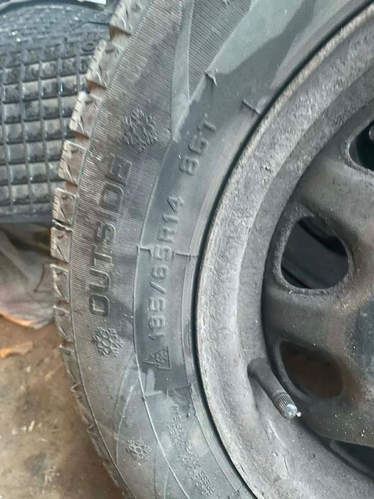 Koła zimowe 4 sztuki  195\65\r14