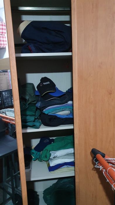 Szafa, w dobrym stanie 200x223