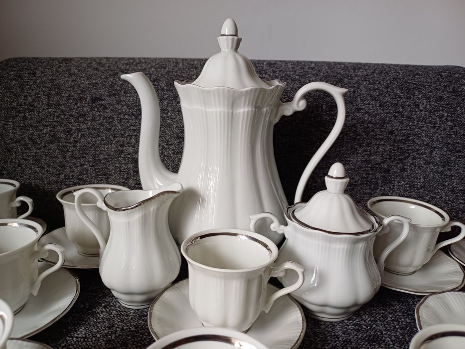 Piękny serwis kawowy Wałbrzych sygnowany prl staroć antyk